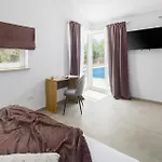 Beautiful In * Sveti Petar u Sumi